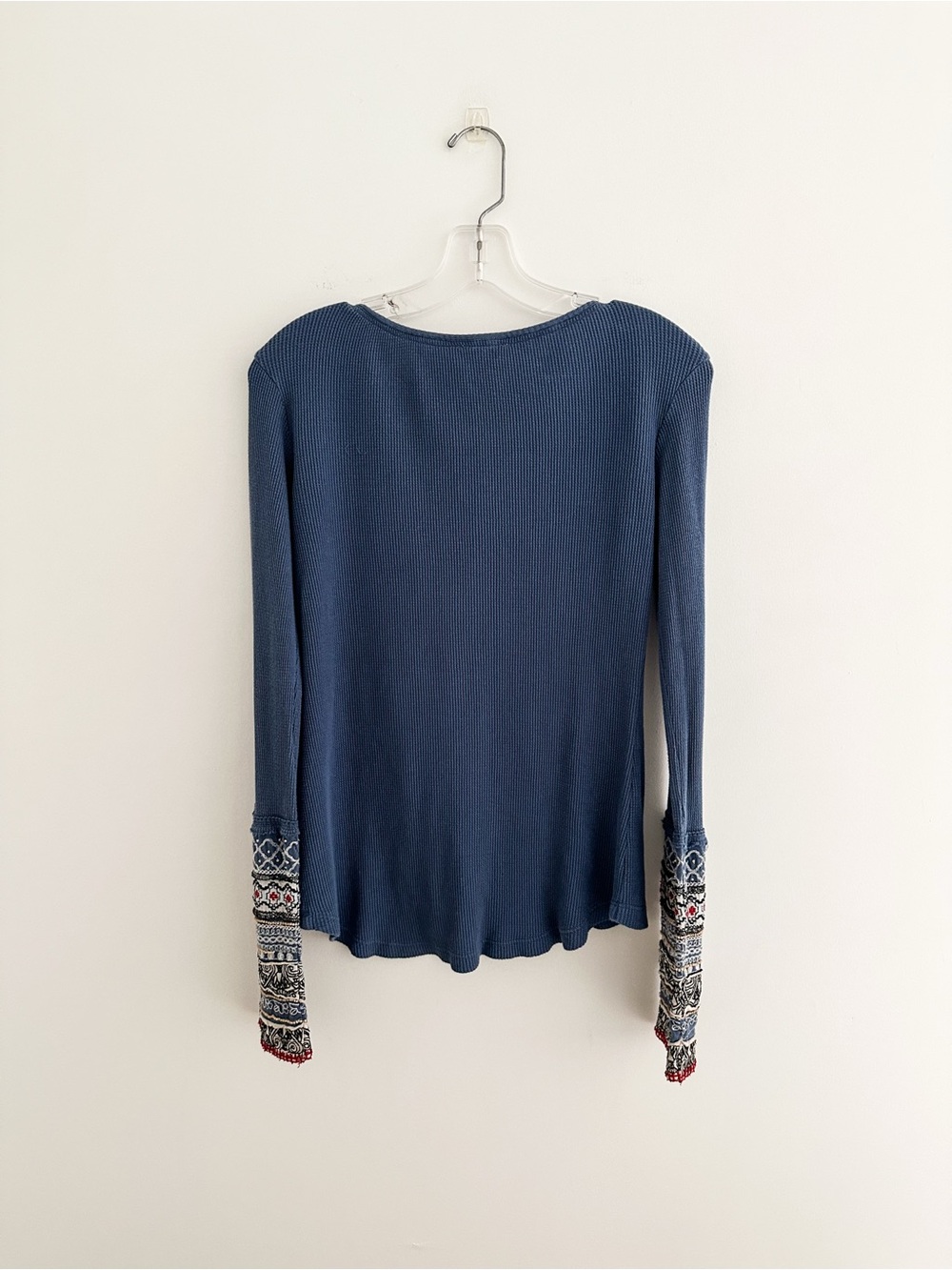 Sundance Caitlin Embroidered Beaded Cuff Henley Top Size Small Blue Waffle Knit - Picture 6 of 7
